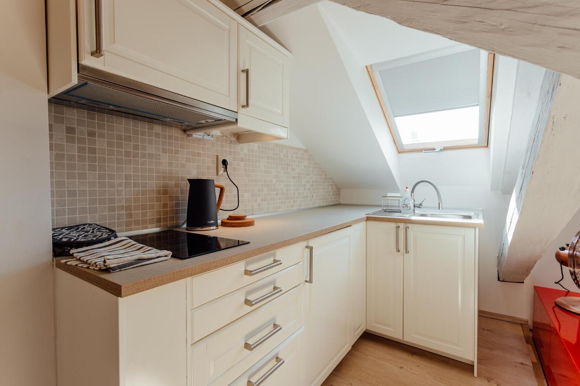 Boutique Apartments Banska Stiavnica Quarto foto