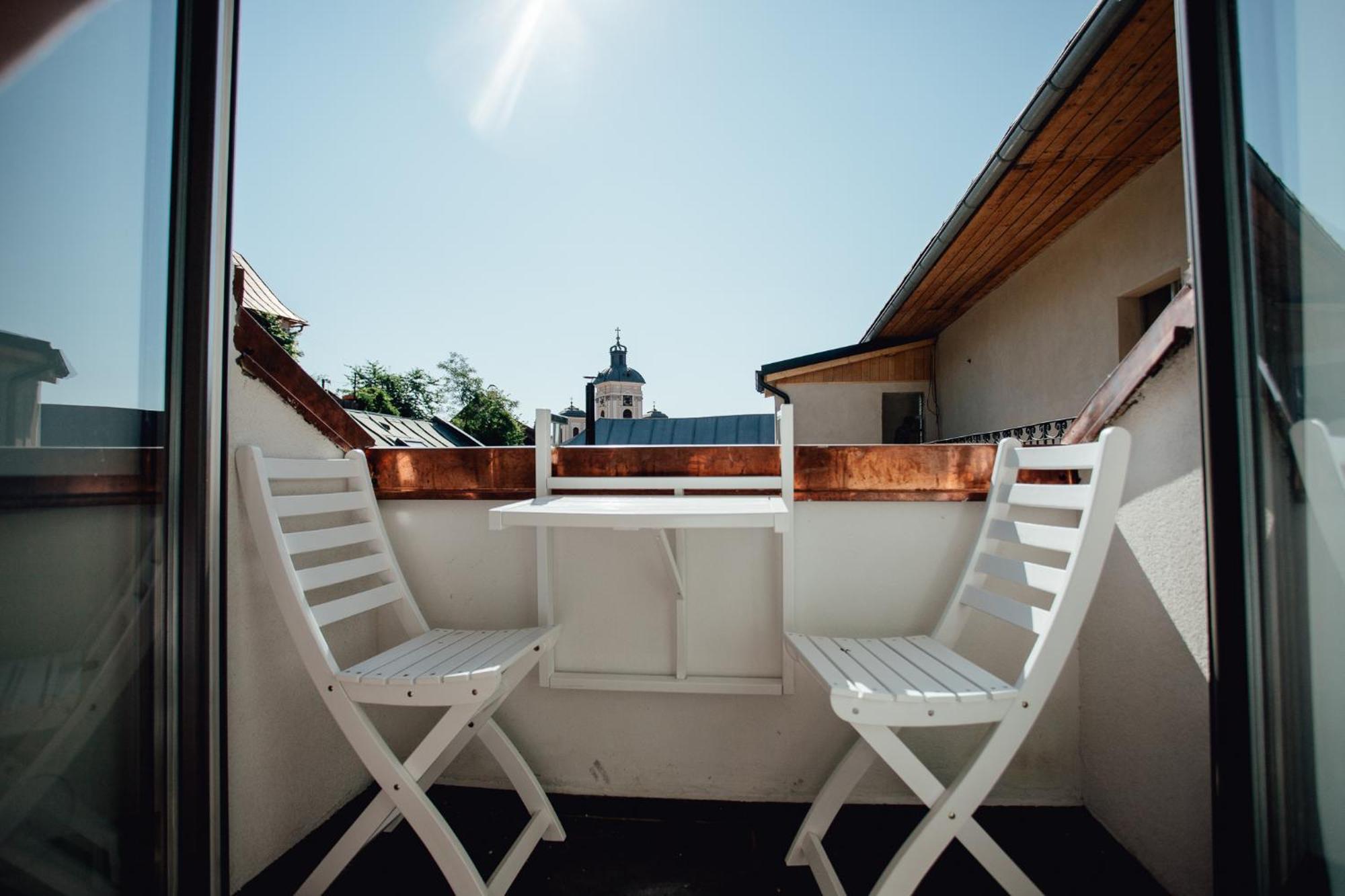 Boutique Apartments Banska Stiavnica Quarto foto